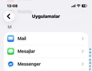 iPhone Uygulamalar listesinde Mail seçeneği